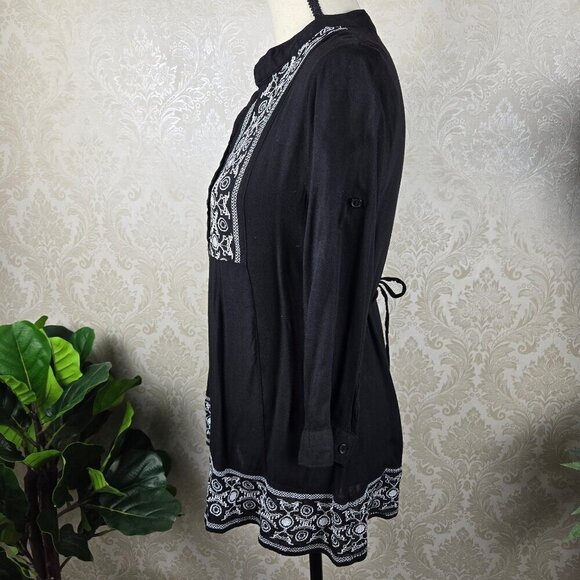 Pretty Good Size Medium Black Tunic White Embroidery Roll Tab Sleeves Back Tie - Picture 8 of 16